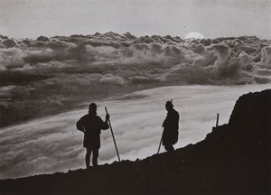 Sonnenuntergang vom Gipfel des Fuji