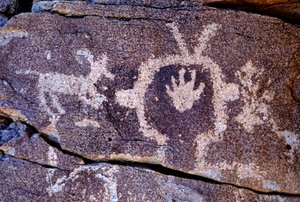 Anasazi Petroglyphen (Felskunst) Schnitzereien in New Mexico von Ira Block