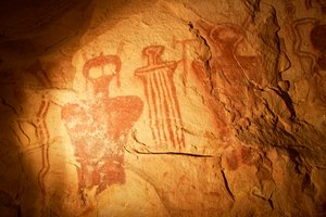 Felsbild um den Thompson Canyon. Die Tafeln sind im Barrier Canyon Stil, 2005 von Ira Block
