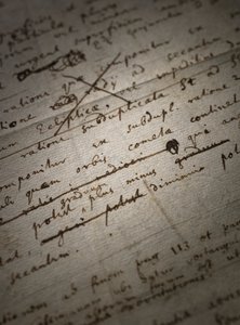 Zwei Seiten von Überarbeitungen der Principia Mathematica von Isaac Newton