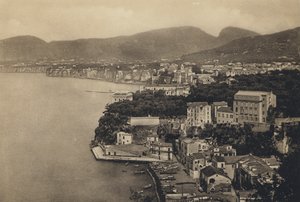 Neapel: Sorrent, Panorama mit der Marina Grande