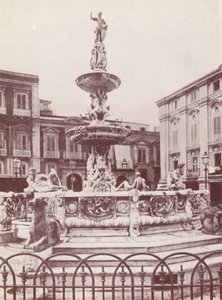 Sizilien: Ein Brunnen in Messina von Italian Photographer