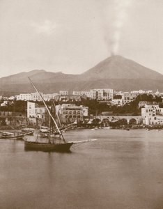 Torre Del Greco, Panorama und Vesuv (s/w Foto)
