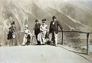 Touristen in den Bergen, Italien, ca. 1895 von Italian Photographer
