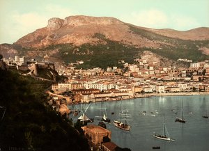 Blick auf die Stadt Monaco, zur gleichnamigen Bucht, im Fürstentum Monaco, in Frankreich