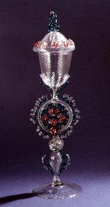 Farbloser Kelch mit aufwendigem farbigem Stiel von Salviati & Co., 1869 von Italian School