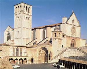 Außenansicht der Oberen und Unteren Kirche, 1228-53
