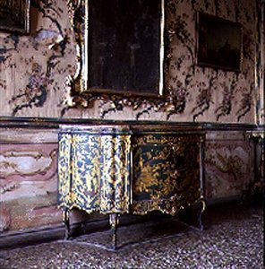 Kommode aus dem Palazzo Calbo Crotta, Venedig