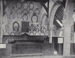 Hufeisen-Tribute im Oakham Castle von J. Benjamin Stone