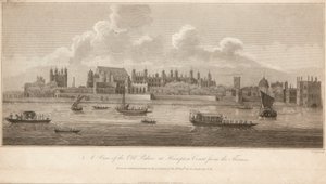 Ein Blick auf den alten Palast von Hampton Court von der Themse aus