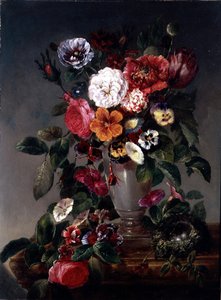 Stillleben verschiedener Blumen in einer Urne