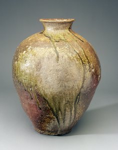 Großer Krug, Shigaraki-Öfen, Shiga, Muromachi-Periode, ca. 15.-16. Jahrhundert von Japanese School