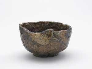 Servierschale, Shigaraki, Shiga-Präfektur, Edo-Zeit, 18. oder 19. Jahrhundert