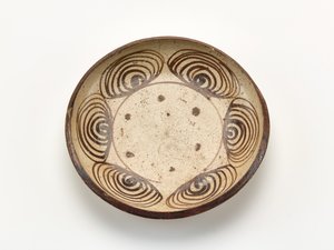 Servierschale mit "Pferdeauge"-Design, 1800-1830 von Japanese School