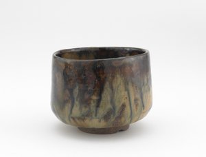 Teeschale namens Ochiba (Gefallene Blätter), Takatori oder Yatsushiro Ware