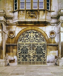 Tore von Burghley House, 1710