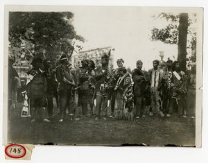 Columbia Lawn Fete, Irokesen-Indianer von Jessie Tarbox Beals