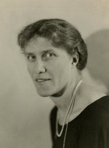 Else Brandstrom, Nobelpreisträgerin, illegible men die in prison during the war
