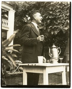 John W. Mitchell, berühmter Auktionator, Landauktion in Greenwich, Conn oder Weston, Conn
