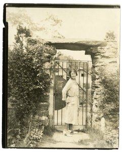 Mrs Ernest Thompson Seton aus Greenwich Conn, Nationalpräsidentin der League of American Pen Women, die am 18. Juni mit einer Feldexpedition aufbricht, um die oberen Regionen des Amazonas zu erkunden