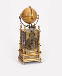 Kontinentale astronomische Uhr
