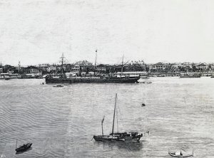 Hafen von Shanghai wenige Wochen vor dem Ausbruch des Krieges von Walter Charles Mills