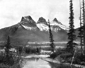 Die drei Schwestern, Canmore, Canadian Pacific Railway, 1893 von John L. Stoddard