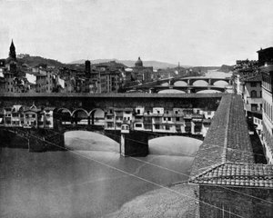 Die Ponte Vecchio in Florenz, Italien, alte Brücke am Arno von John Lawson Stoddard