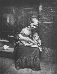 Die Kriecher, aus Straßenleben in London, von J. Thomson und Adolphe Smith, 1877 von John Thomson