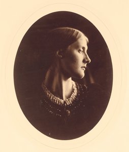 Mrs. Herbert Duckworth, April 1867 von Julia Margaret Cameron