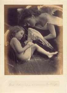 Venus tadelt Amor und entfernt seine Flügel von Julia Margaret Cameron