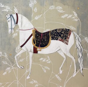 Verziertes weißes Pferd von Karenina Fabrizzi