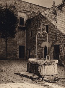 Nazareth, Brunnen im Hof der Verkündigungskirche von Karl Grober