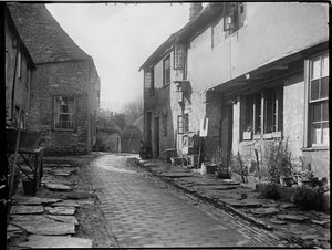 Old George Yard, Burford, Oxfordshire von Katherine Jean Macfee