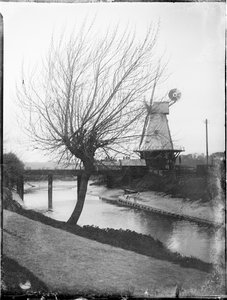 Rye Windmühle, Ferry Road, Rye, Rother, East Sussex, 25.04.1905 von Katherine Jean Macfee