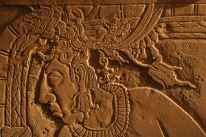 Tempel 21 Thronbank, Schnitzerei von König Akhal Mo Nab, Palenque, Mexiko, 2005 (Foto) von Kenneth Garrett