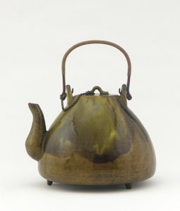 Minato-Teekanne, Mitte des 19. Jahrhunderts von Kichibei Ueda