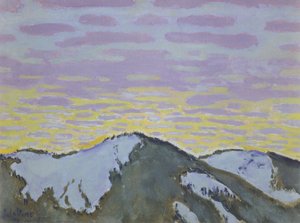 Berggipfel mit farbigen Wolken