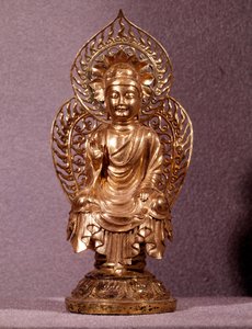 Koreanische Kunst: Buddha-Statuette in Gold. Silla-Periode, 8.-10. Jahrhundert. Nationalmuseum von Korea von Korean School