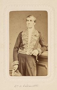 Bon de Ladoucette von Leon Crémière and Cie.