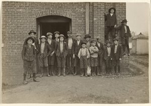 Mittagsstunde, King Mfg. Co., Augusta, Georgia von Lewis W. Hine