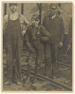 [Drei Bergleute (S. Pittston, Pennsylvania?)]