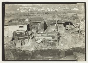 Wohnquartier der Arbeitslosen in Patterson, New Jersey von Lewis Wickes Hine