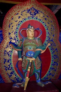 Statue eines Kriegers in der Holzpagode von Yingxian (oder Sakyamuni-Pagode) bei Datong, China. Chinesische Zivilisation von Unbekannt Unbekannt