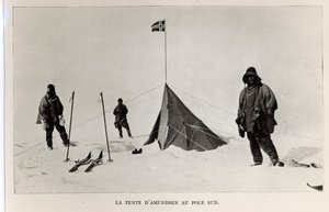 Zelt am Südpol, hinterlassen von Roald Amundsen (1872-1928) im Jahr 1911, 1912 von Lieutenant Henry Robertson Bowers