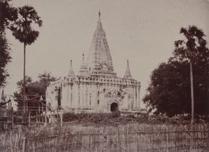 Thayet Myo: Pagode südlich des Kantons von Linnaeus Tripe