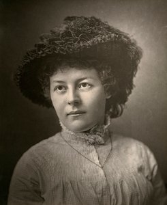 Adela Measor, irische Schauspielerin, 1882