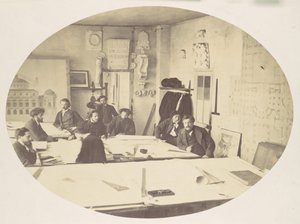 [Charles Garnier im Entwurfsraum beim Entwerfen der neuen Pariser Oper], ca. 1870