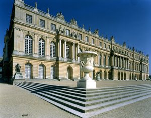 Hauptteil der Gartenfassade, 1668-84 von Louis Le Vau