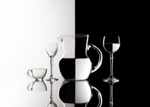 Klarer Glas-Kontrast von Margareth Perfoncio
